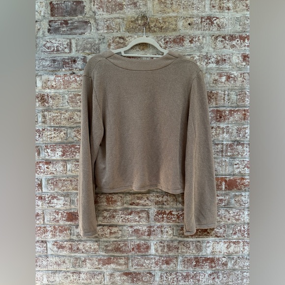 H&M Sweater - Picture 3 of 3